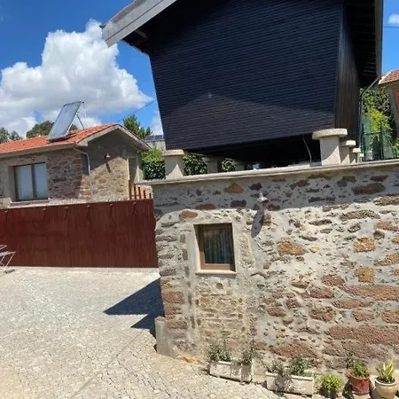 Casa Mamosteira Da Eira